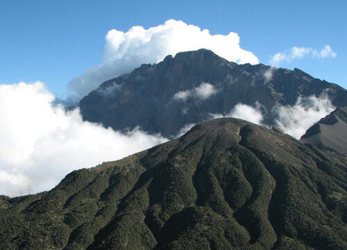 4 Days Mount meru trekking